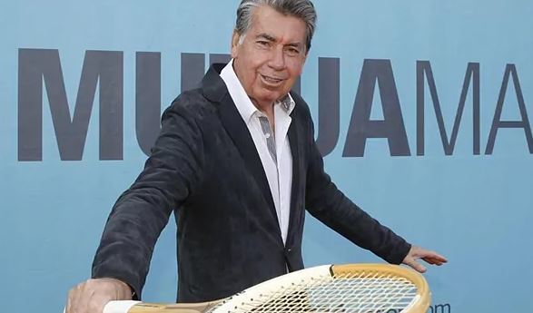 Manolo Santana