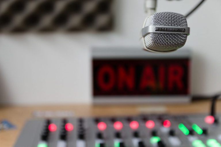Emisoras De Radio