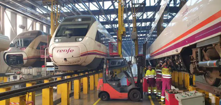 Europapress 4865822 Renfe Apuesta Talleres Redondela Pontevedra Realizar Mantenimiento
