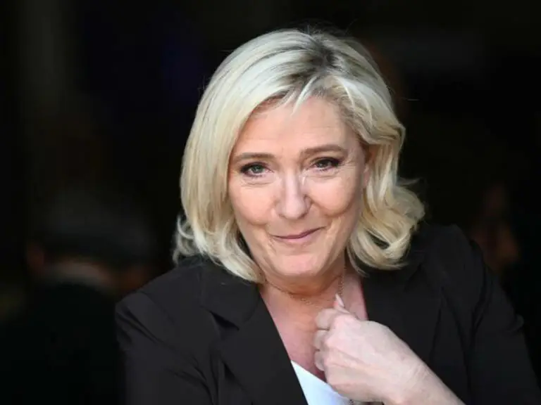 Le Pen Buena