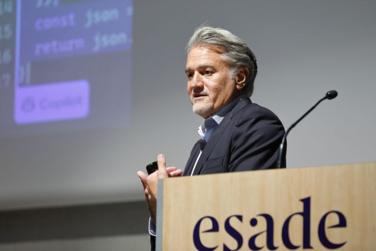 Europapress 5236465 Presidente Microsoft Espana Alberto Granados Foro Organizado Esade