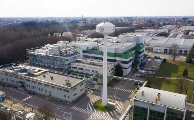 Europapress 5976586 Planta Bayer Italia