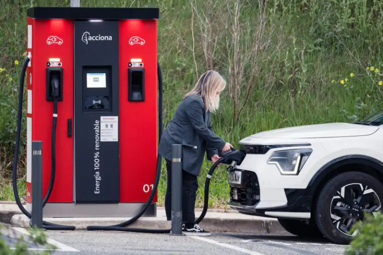 Europapress 5996141 Punto Recarga Acciona Energia