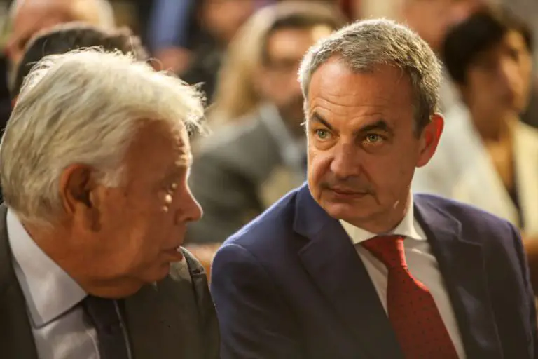 Europapress 1731409 Expresidentes Gobierno Felipe Gonzalez Jose Luis Rodriguez Zapatero Acto