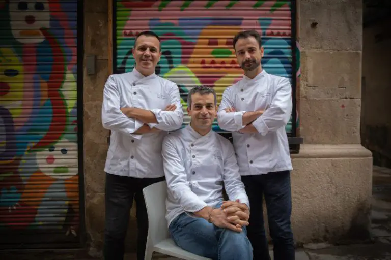 Europapress 3469151 Chefs Restaurante Disfrutar Eduard Xatruch Oriol Castro Mateu Casanas