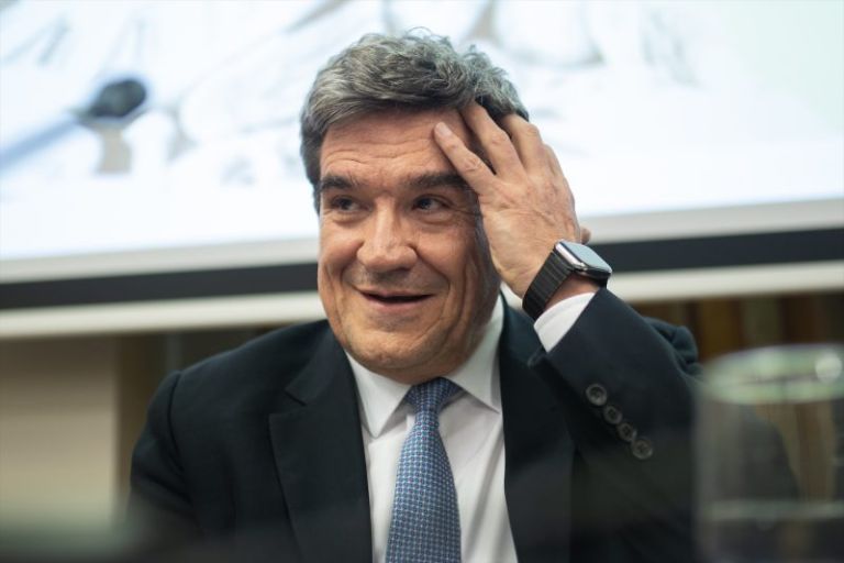 Europapress 6786598 Gobernador Banco Espana Jose Luis Escriva Comparece Comision Economia