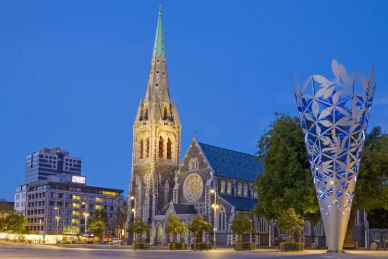 Dest Christchurch New Zealand Gettyimages 88758471 Universal Within Usage Period