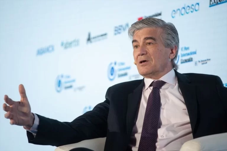 Europapress 6740322 Presidente Ejecutivo Naturgy Vicepresidente Ejecutivo Criteria Francisco