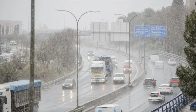 Europapress 7250066 Carreteras Afectadas Nieve Guadalajara