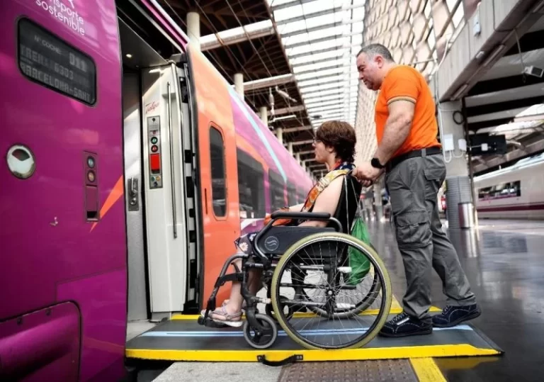 Europapress 7299296 Servicio Adif Acerca