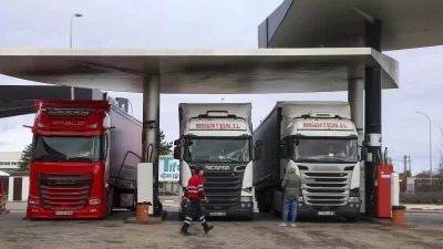 Amiones Gasolinera 244772 1200