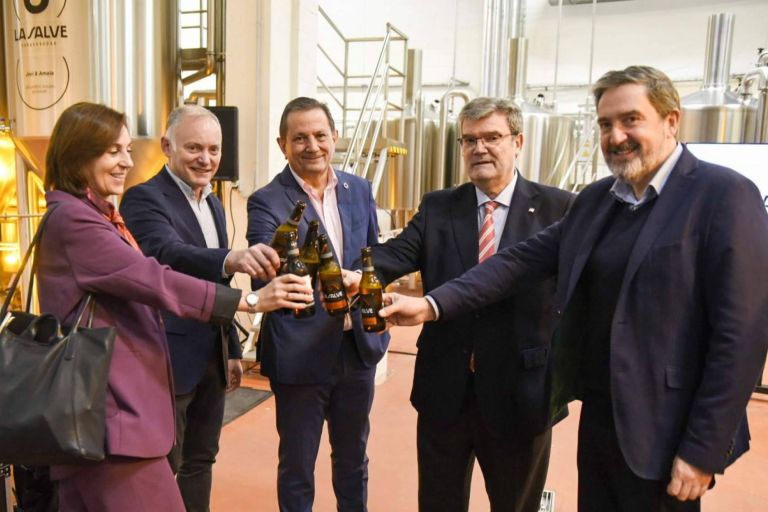 Img 41b22c851a36e13598ee7a42444498c