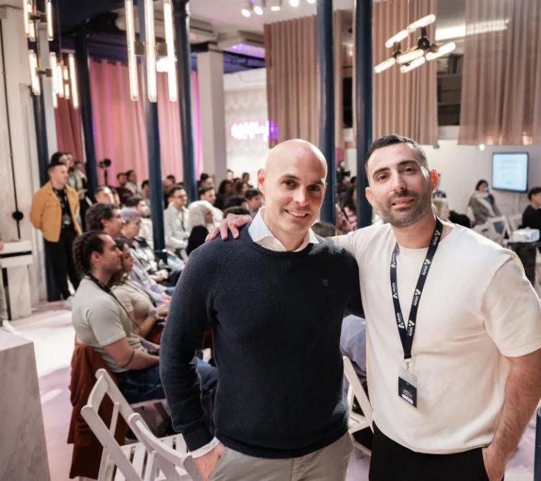 Fundadores De Idole Group