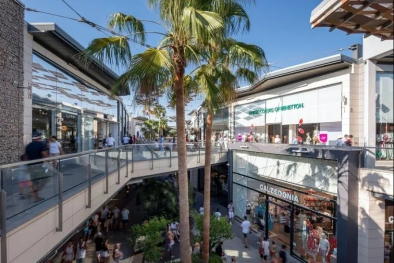 Europapress 7497355 Centro Comercial Carmila