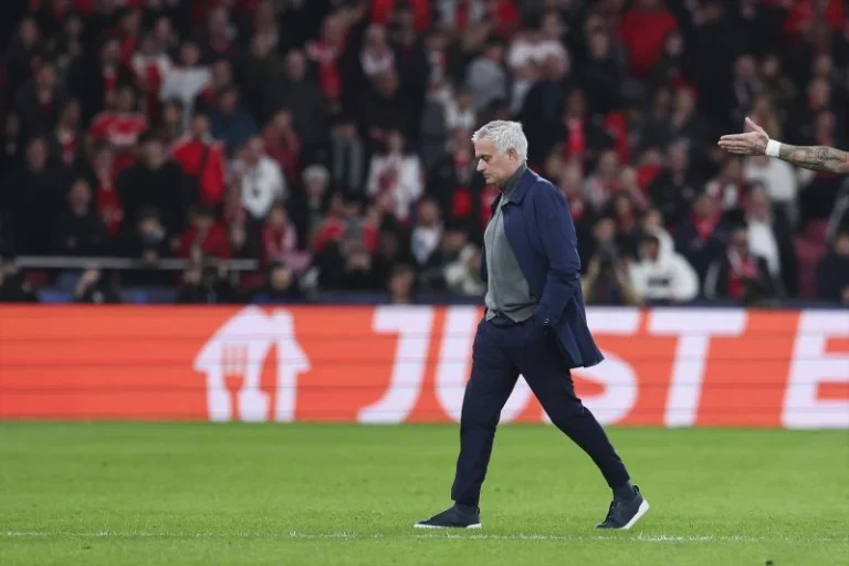 Europapress 7301866 Jose Mourinho Head Coach Of Sl Benfica Looks Down During The Uefa Champions