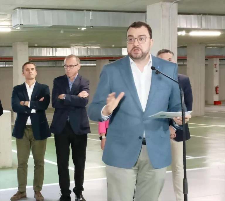 Europapress 7569848 Presidente Principado Asturias Adrian Barbon Interviene Acto Inauguracion