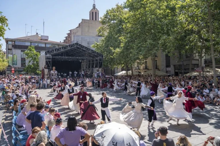 Europapress 7661389 Catalunya Fotos Sortida Dofici Festa Major