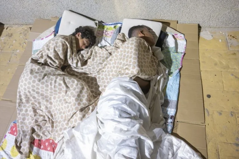 Europapress 7742118 Migrantes Continuan Durmiendo Alrededores Loma Colmenar Septiembre