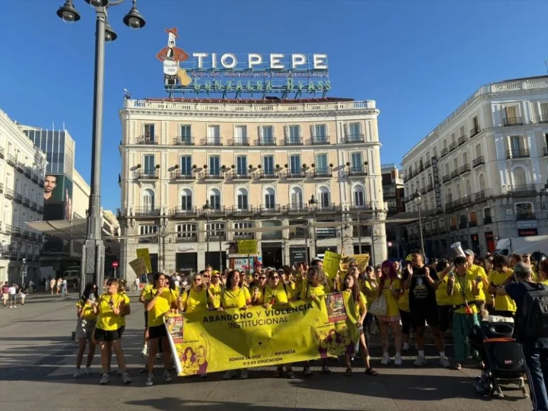 Europapress 7743675 Concentracion Trabajadoras Infantiles Puerta Sol